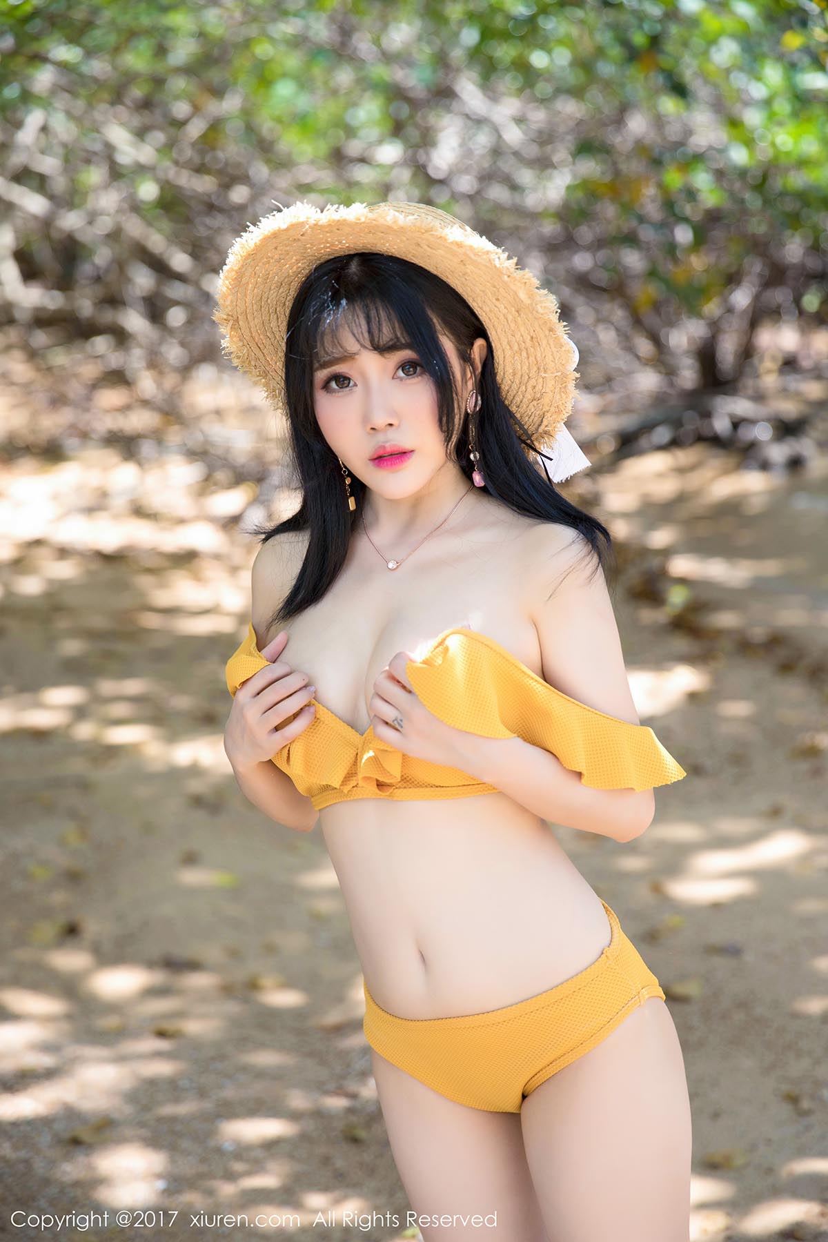 [Xiuren秀人网]XR20171124N00855 NO.855 兜豆靓Youlina