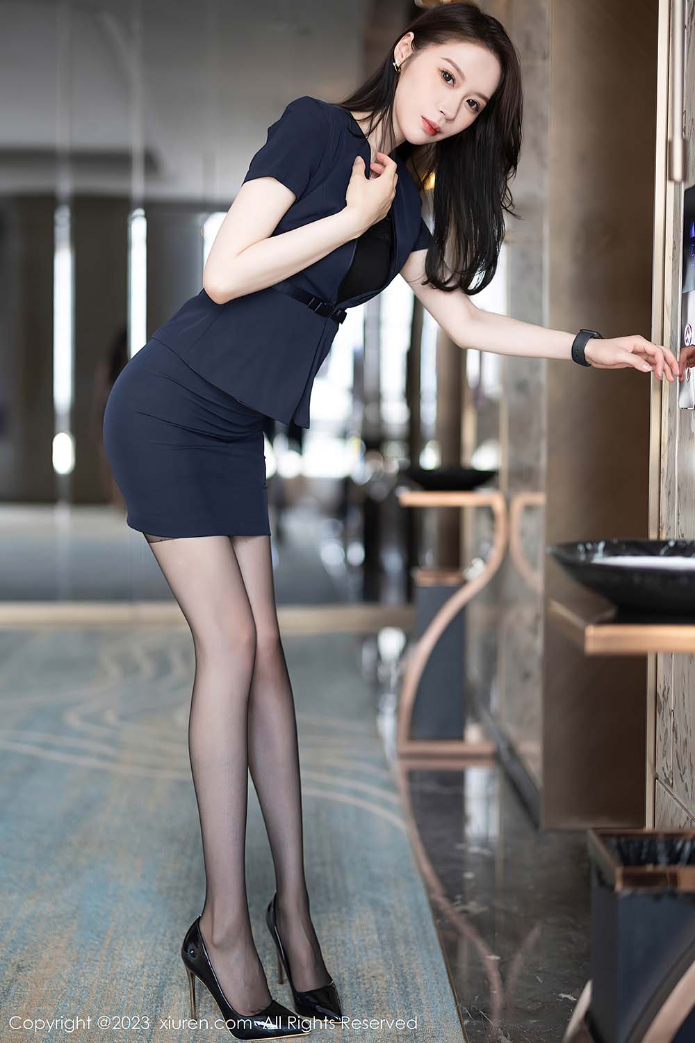 [Xiuren秀人网] NO.7212 梦心玥预览图 3