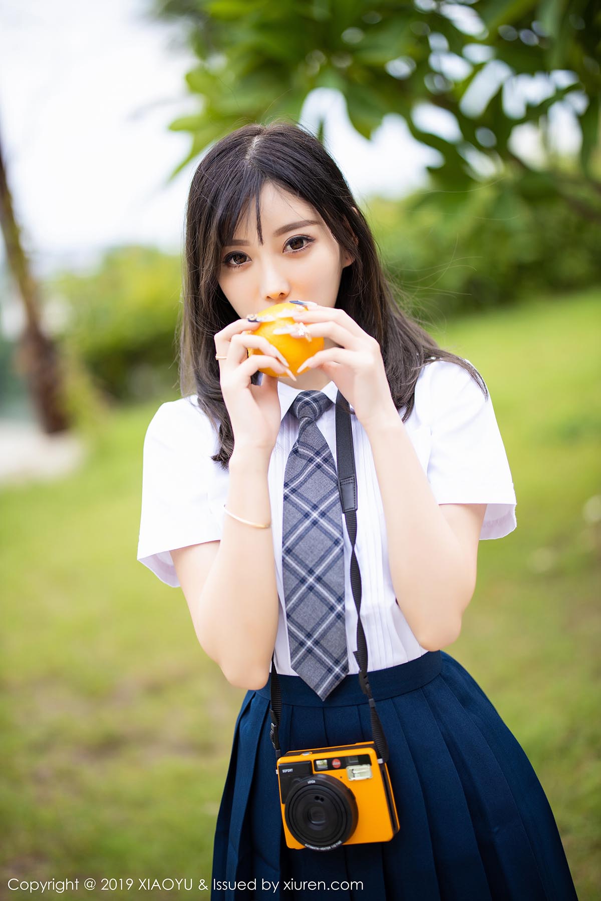 [XIAOYU语画界]YU20191101VOL0184 VOL.184 清纯的学生装到湿身性感蕾丝内衣 杨晨晨sugar预览图 3