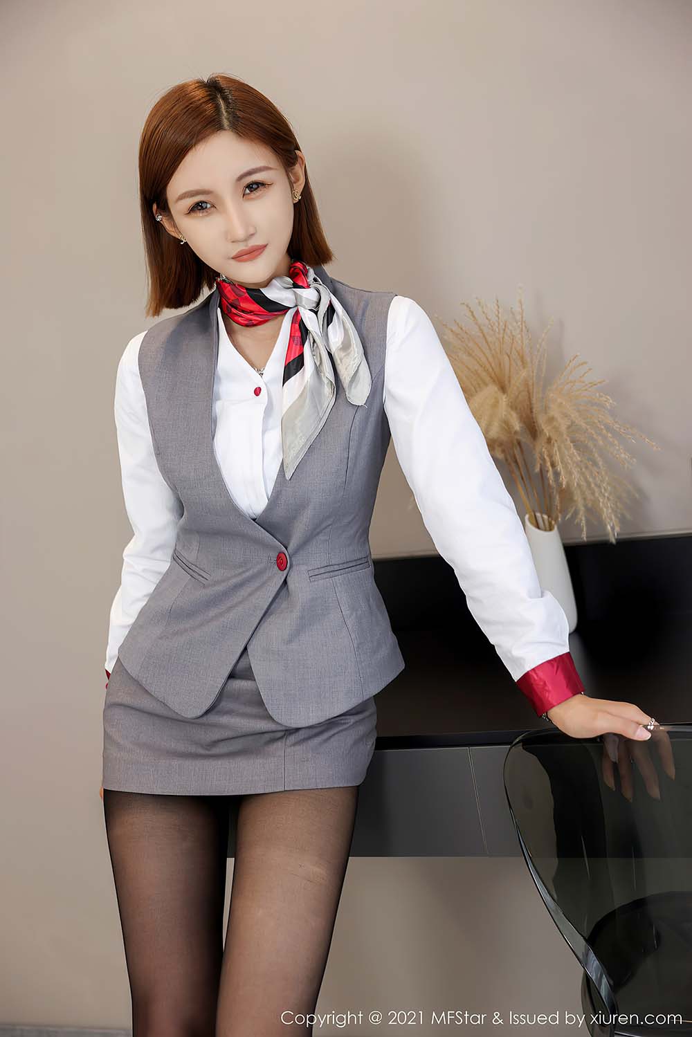 [MFStar模范学院] VOL.539 简约清爽的短发美女 王蜜