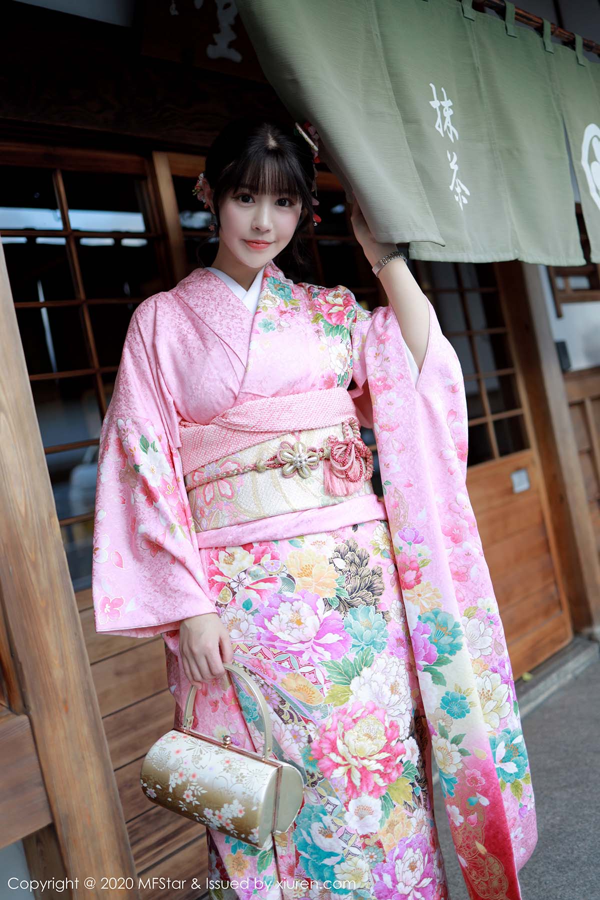[MFStar模范学院]MF20200110VOL0254 VOL.254 异域绚丽和服 朱可儿Flower预览图 2