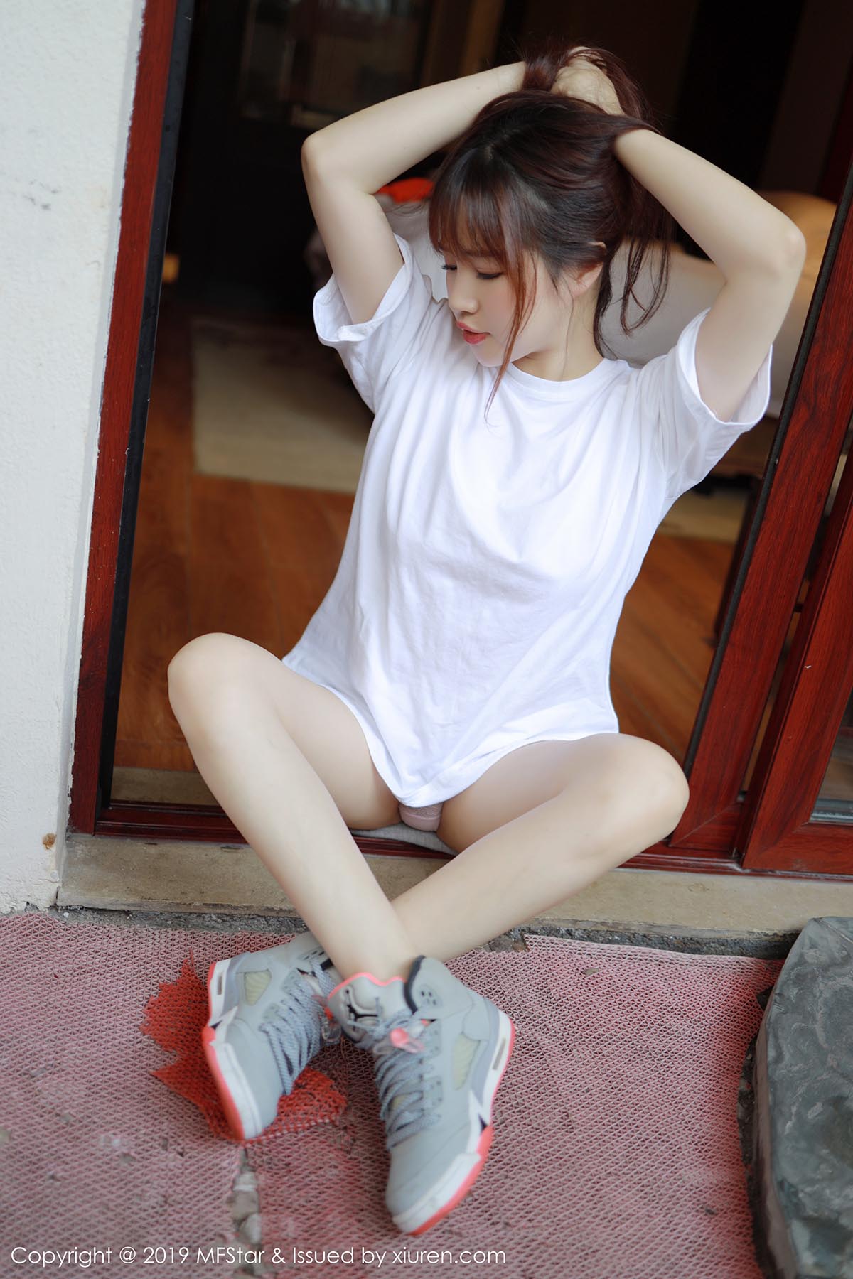 [MFStar模范学院]MF20191204VOL0237 VOL.237 雪白肌肤下美胸呼之欲出 恩率babe