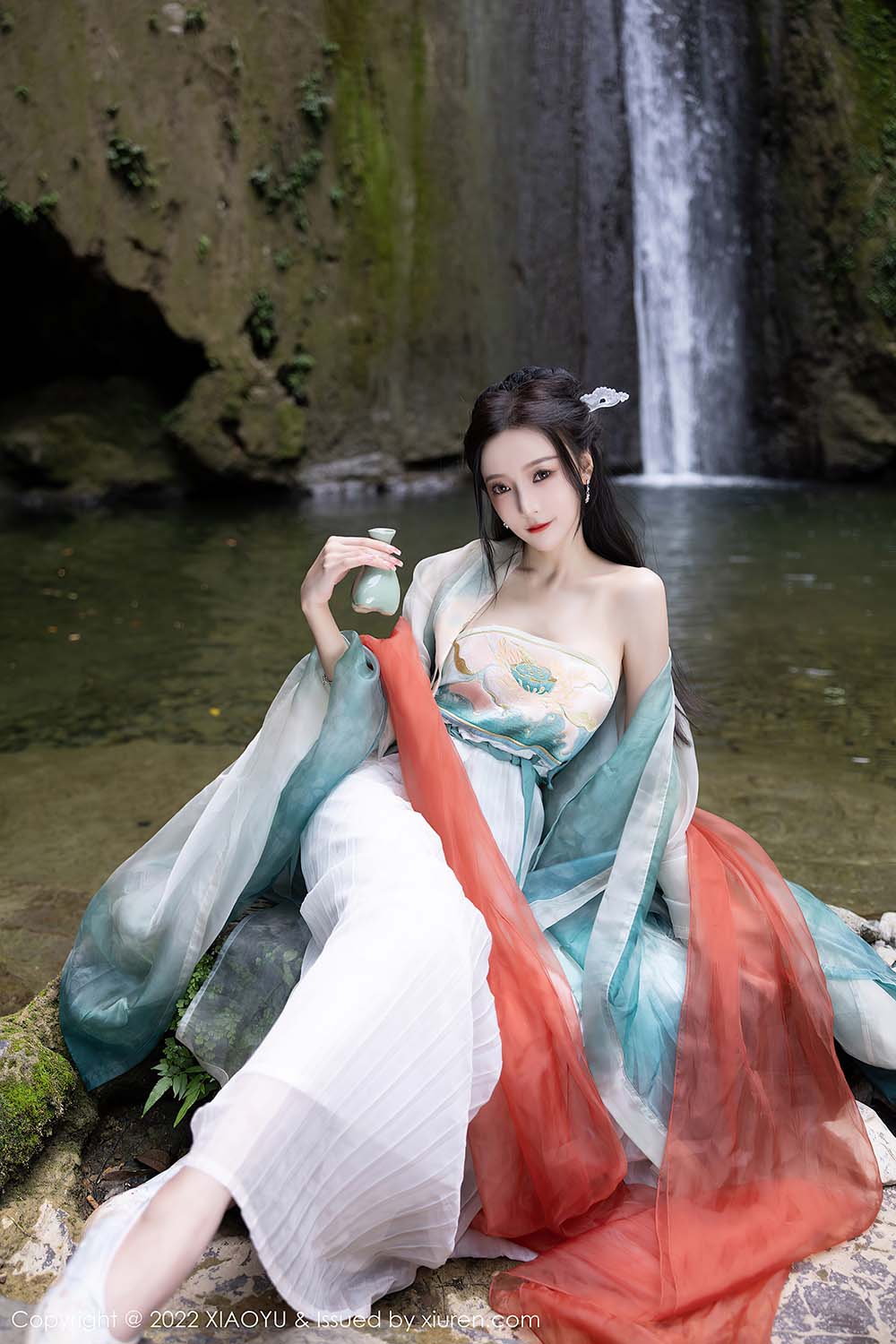[XIAOYU语画界] VOL.889 王馨瑶yanni预览图 3