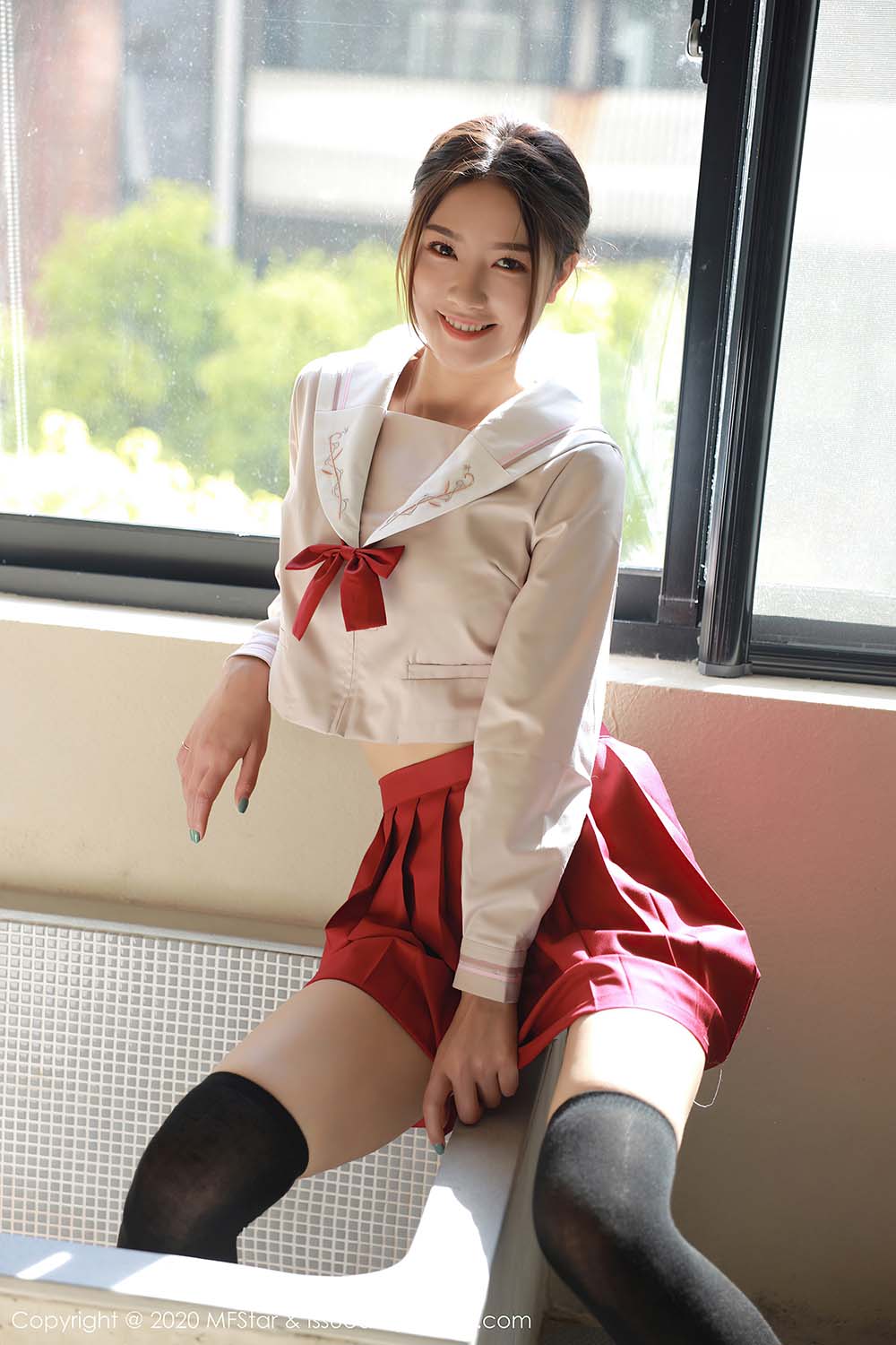 [MFStar模范学院]MF20200706VOL0340 VOL.340 经典JK 方子萱预览图 2