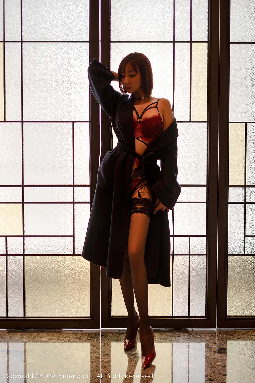 [Xiuren秀人网] NO.4886 果儿Victoria预览图 3