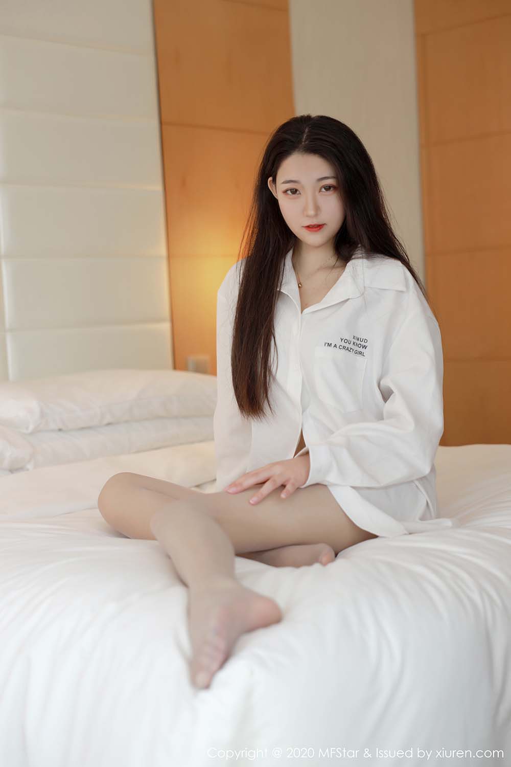 [MFStar模范学院]MF20200504VOL0321 VOL.321 新人模特 Laura张小妮