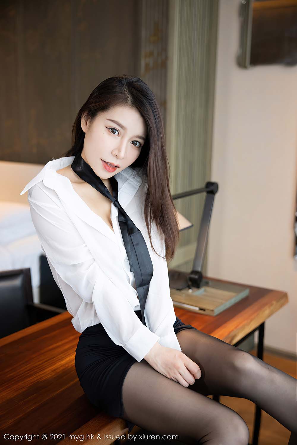 [MyGirl美媛馆] VOL.565 vetiver嘉宝贝儿预览图 2