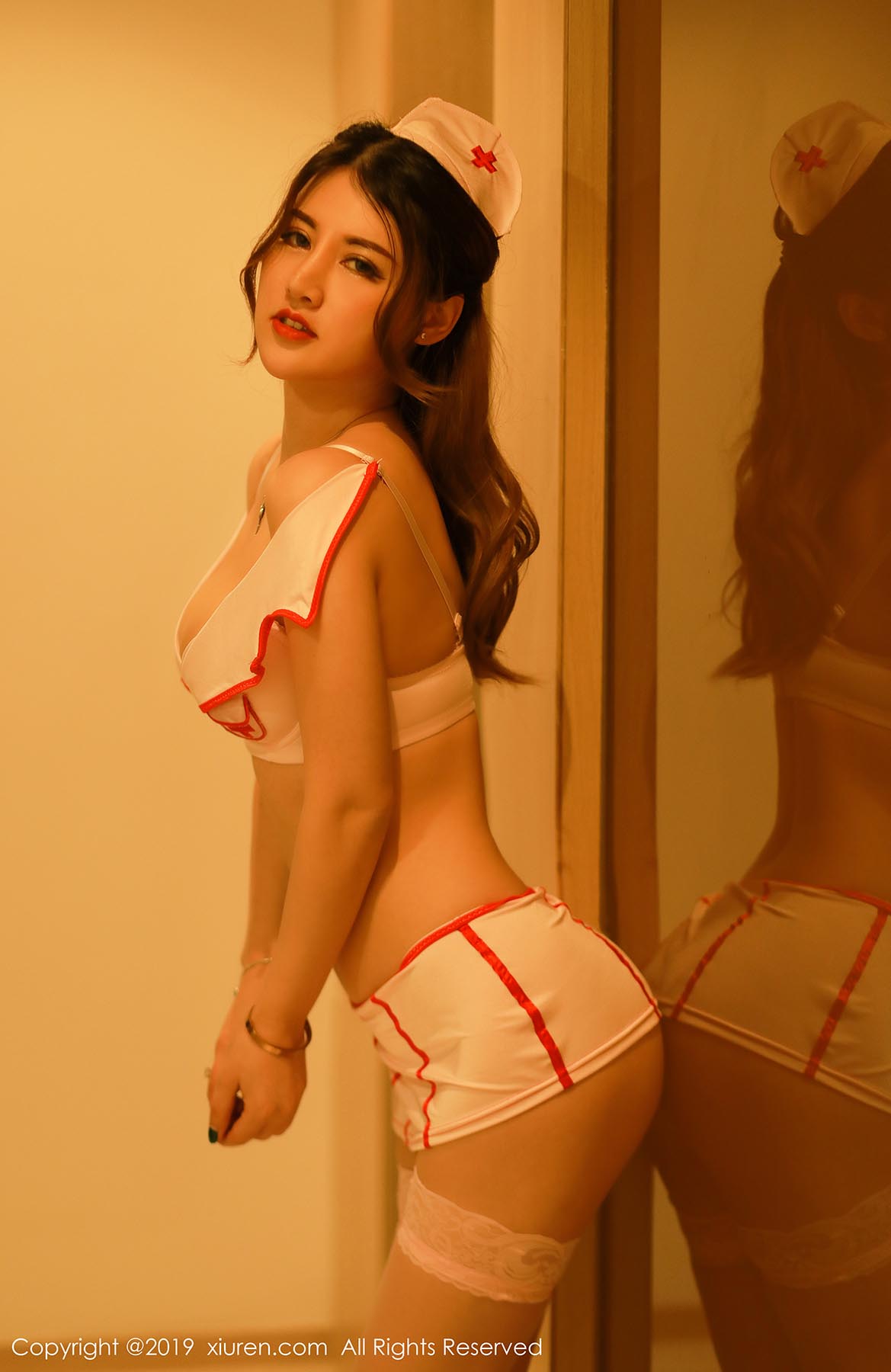 [Xiuren秀人网]XR20190530N01476 NO.1476 性感护士制服私房魅惑系列 诗诗kiki