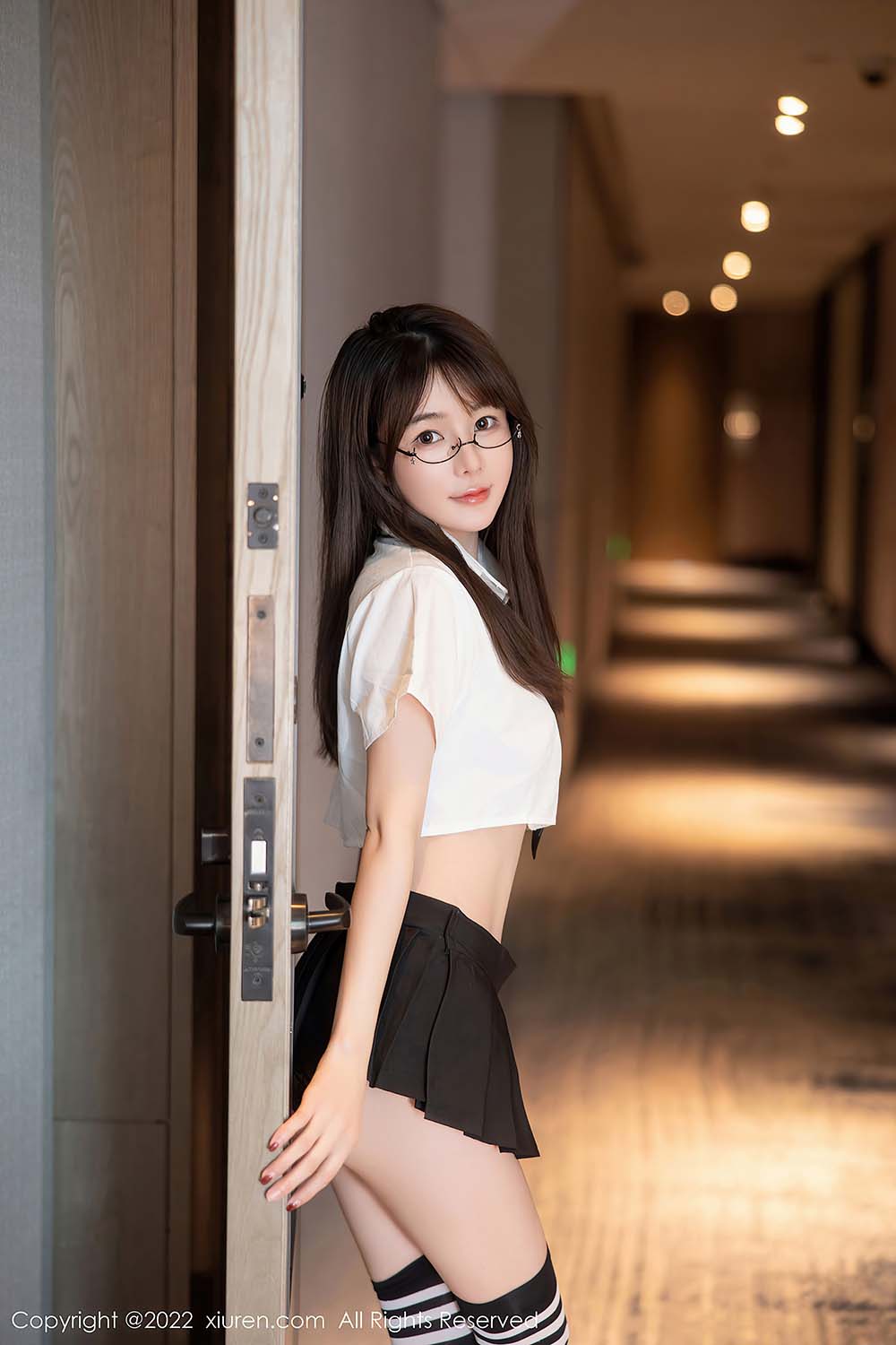 [Xiuren秀人网] NO.5365 婠婠么预览图 2
