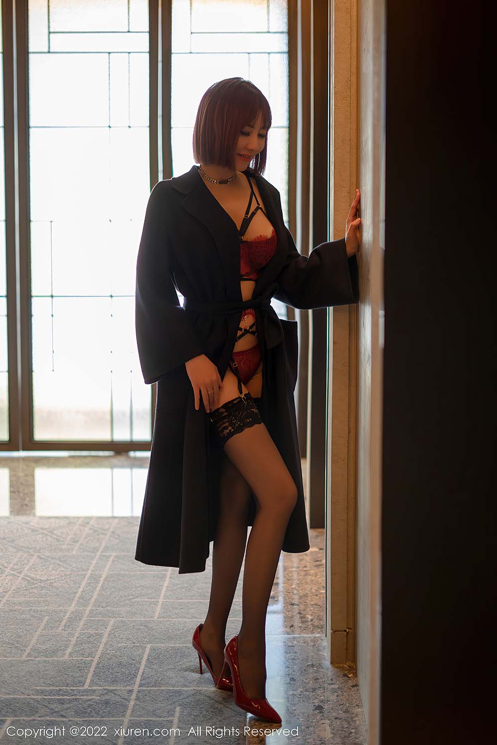 [Xiuren秀人网] NO.4886 果儿Victoria预览图 2