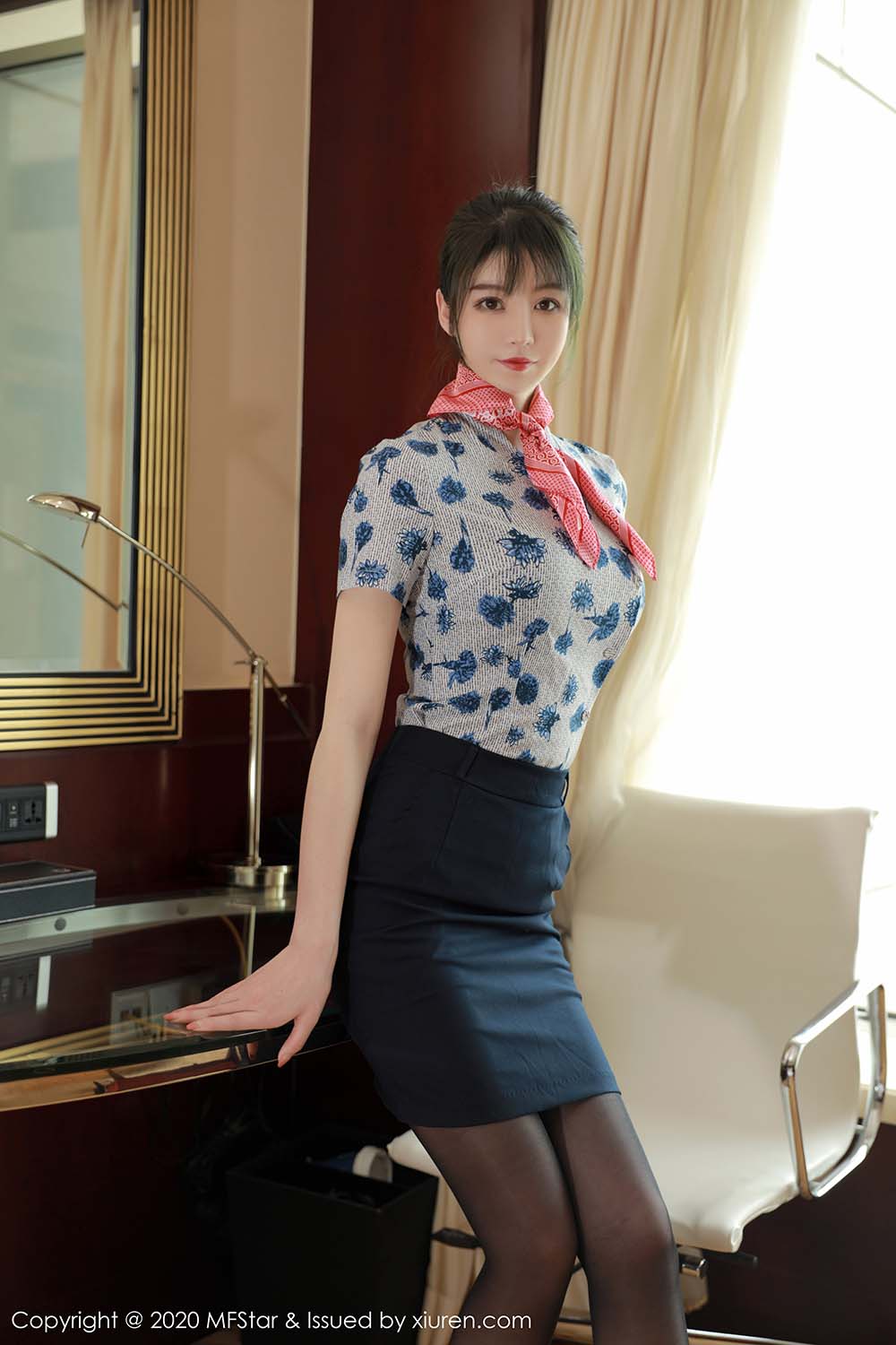 [MFStar模范学院]MF20200427VOL0317 VOL.317 空乘 yoo优优预览图 3