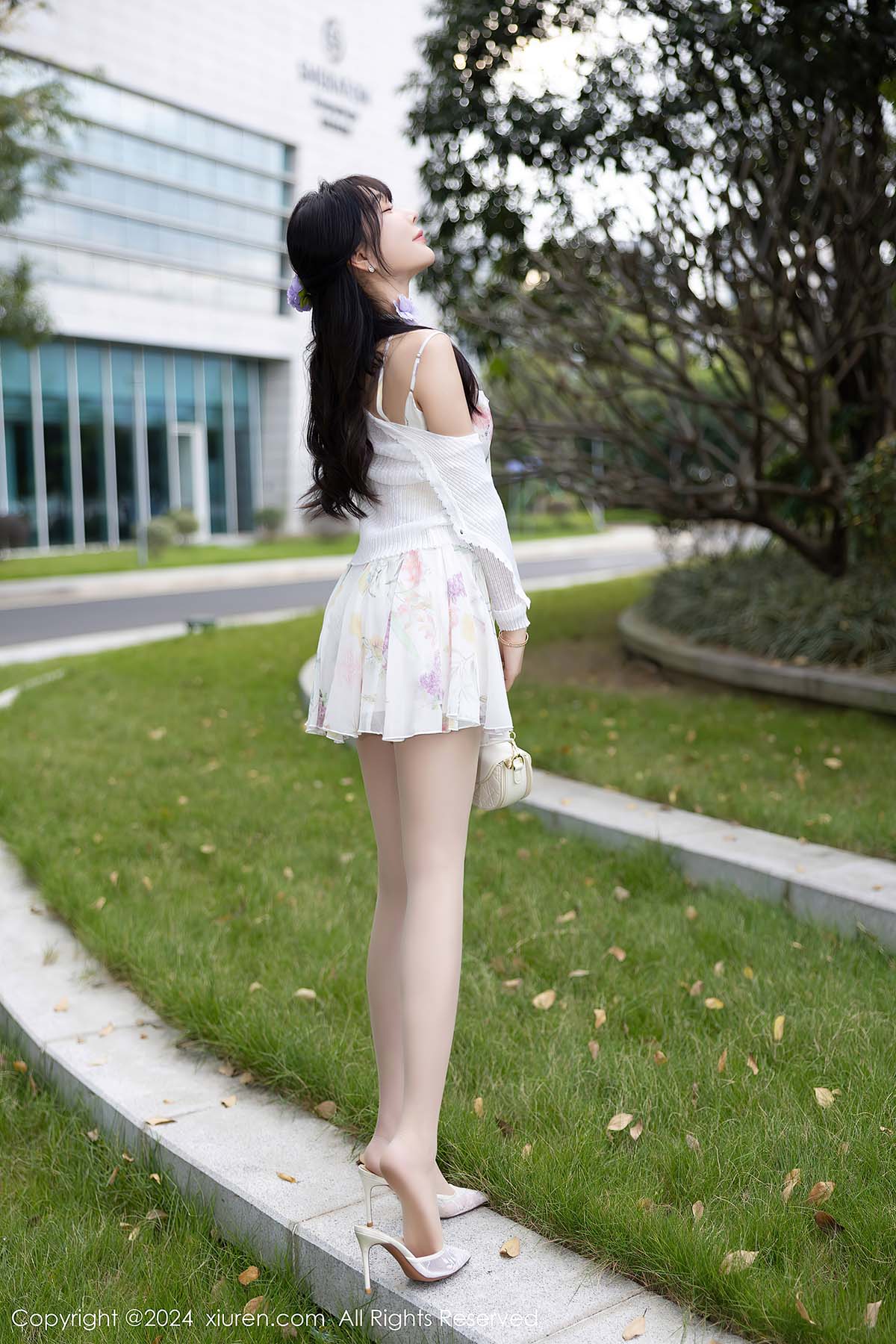 [Xiuren秀人网] NO.7959 徐莉芝Booty预览图 2