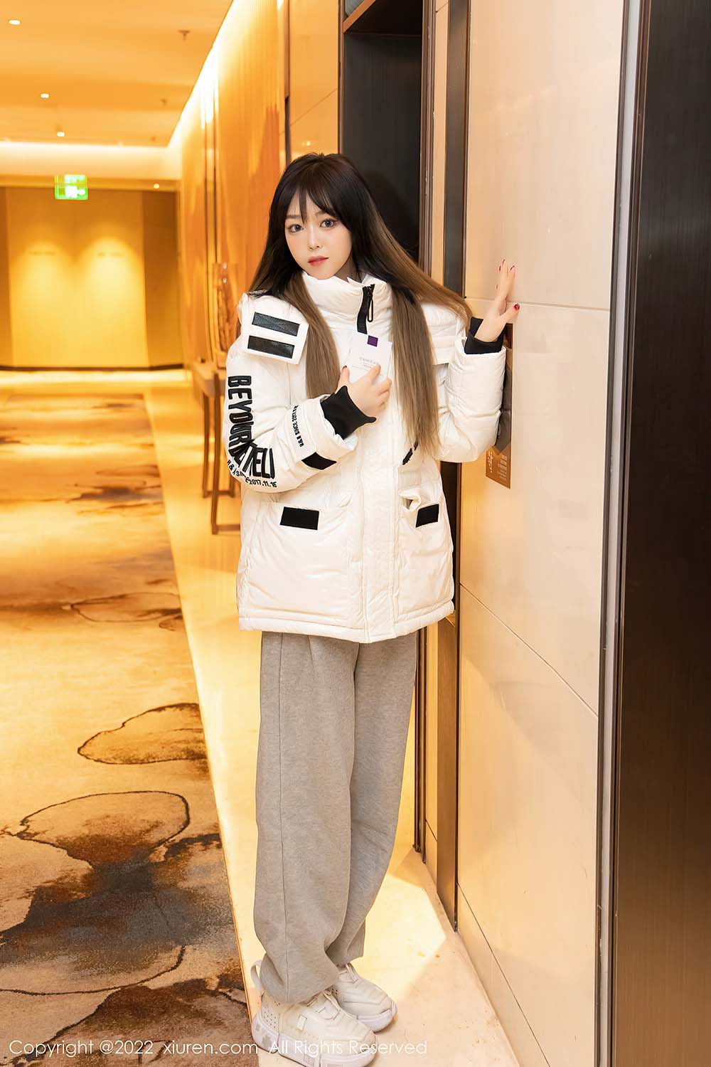 [Xiuren秀人网] NO.4470 奶瓶.