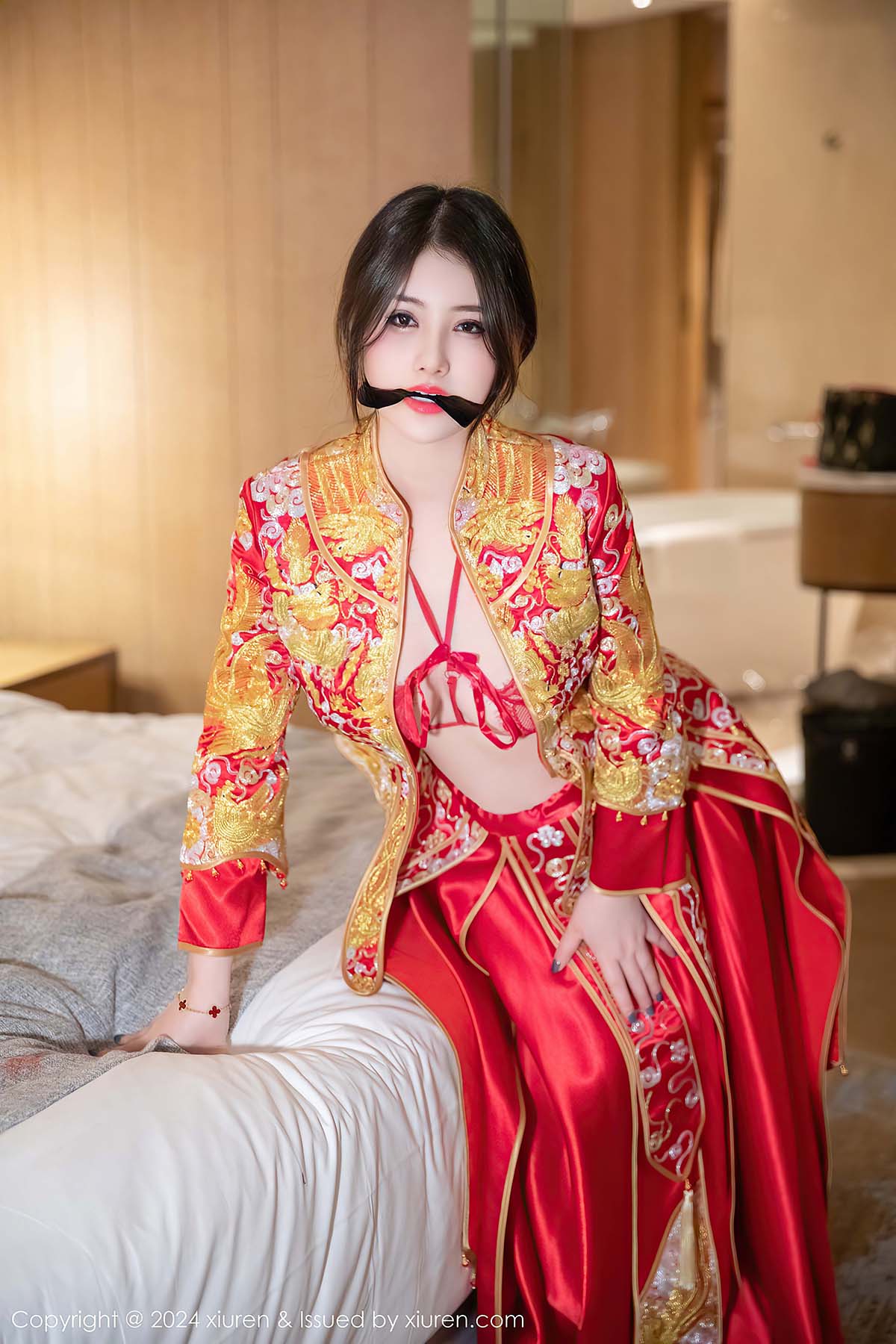 [Xiuren秀人网] NO.9494 诗诗kiki预览图 2