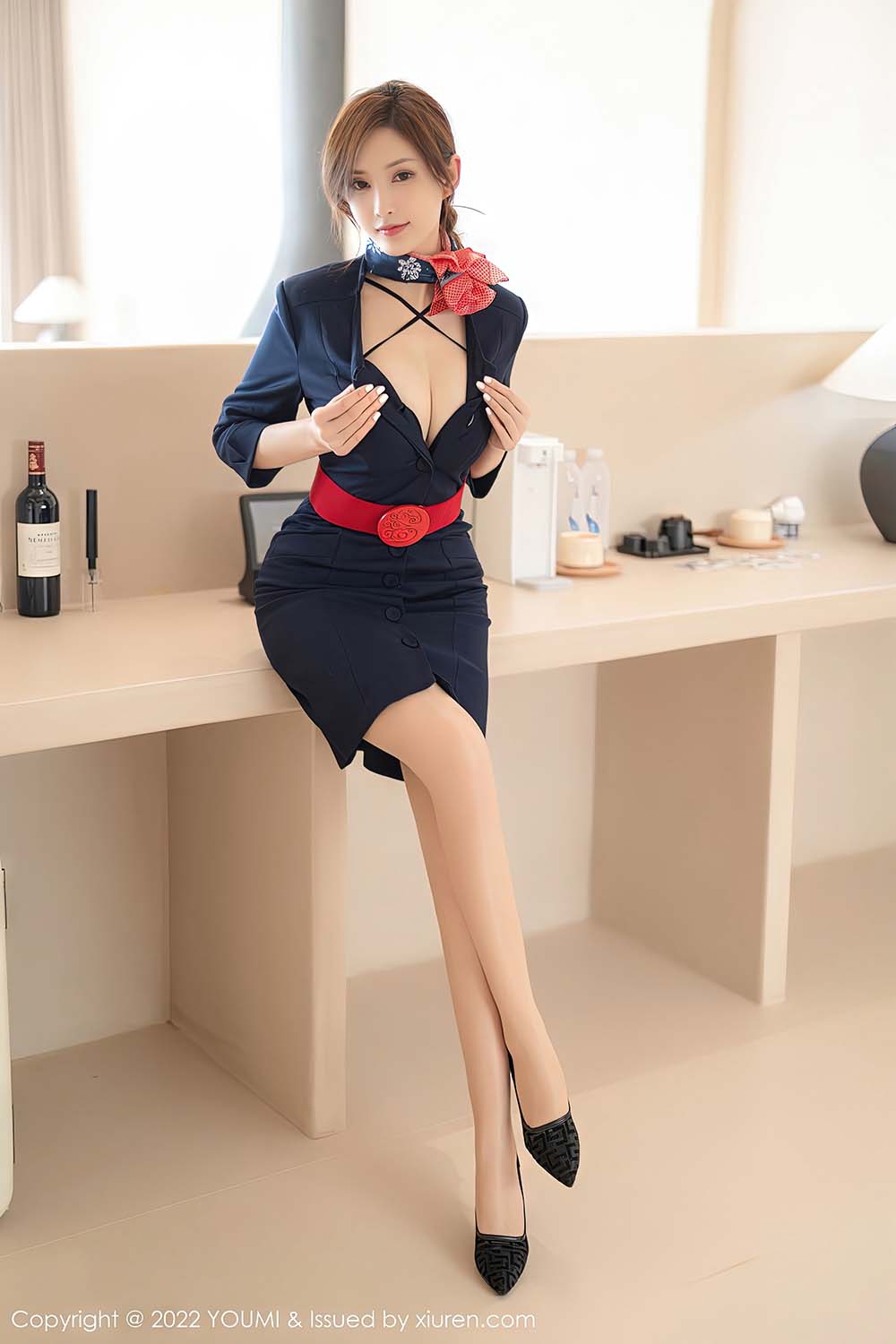[YouMi尤蜜荟] VOL.858 奶瓶土肥圆预览图 3