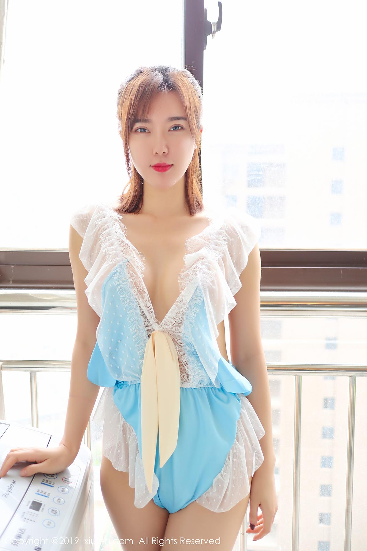 [Xiuren秀人网]XR20190624N01512 NO.1512 真空蕾丝新图上架 Yomi悠蜜预览图 2
