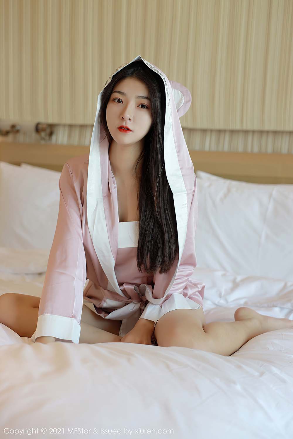 [MFStar模范学院] VOL.453 Laura苏雨彤预览图 2