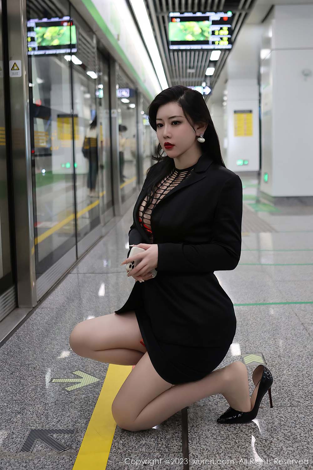 [Xiuren秀人网] NO.6421 王婉悠Queen预览图 3
