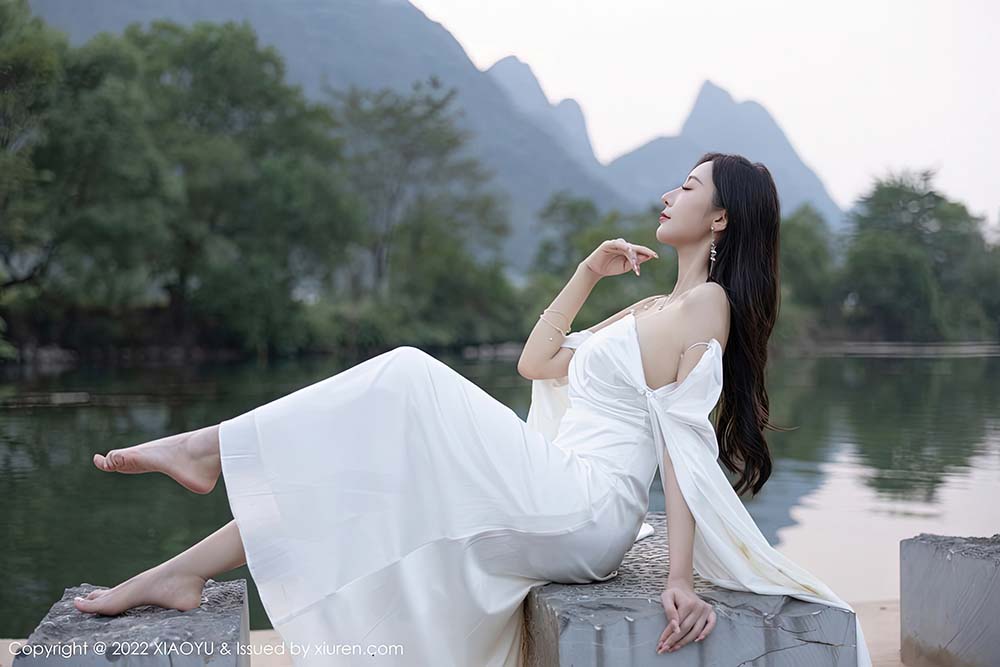 [XIAOYU语画界] VOL.884 王馨瑶yanni预览图 2