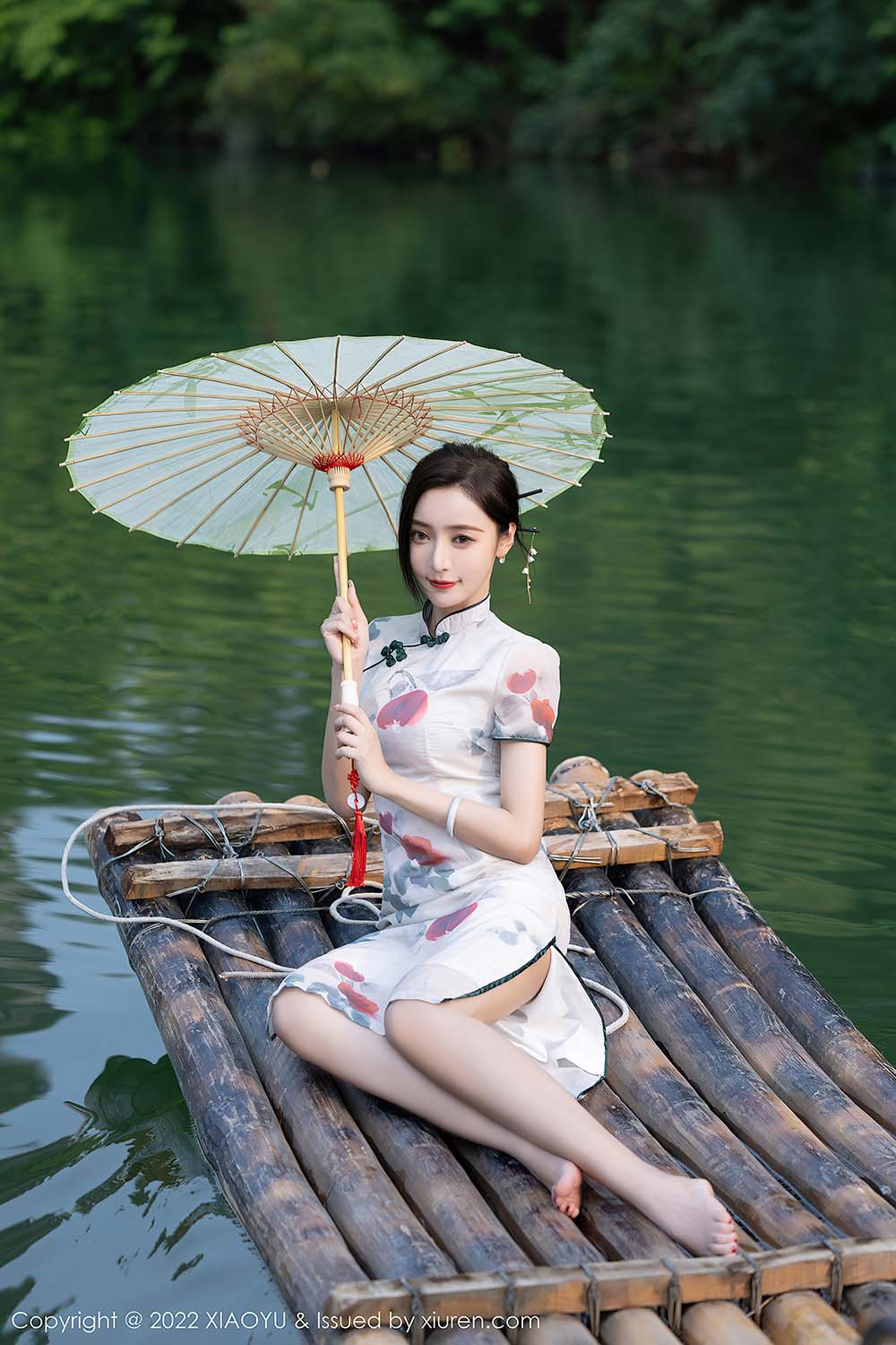 [XIAOYU语画界] VOL.872 王馨瑶yanni预览图 2