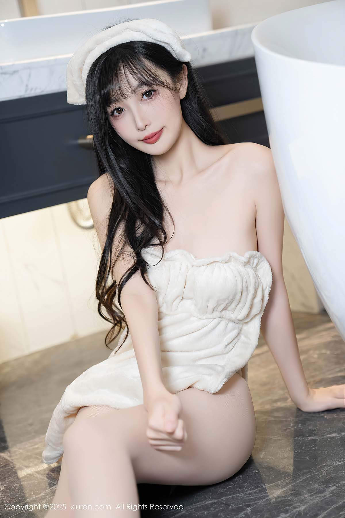 [Xiuren秀人网] NO.10005 樱桃小阑子预览图 2