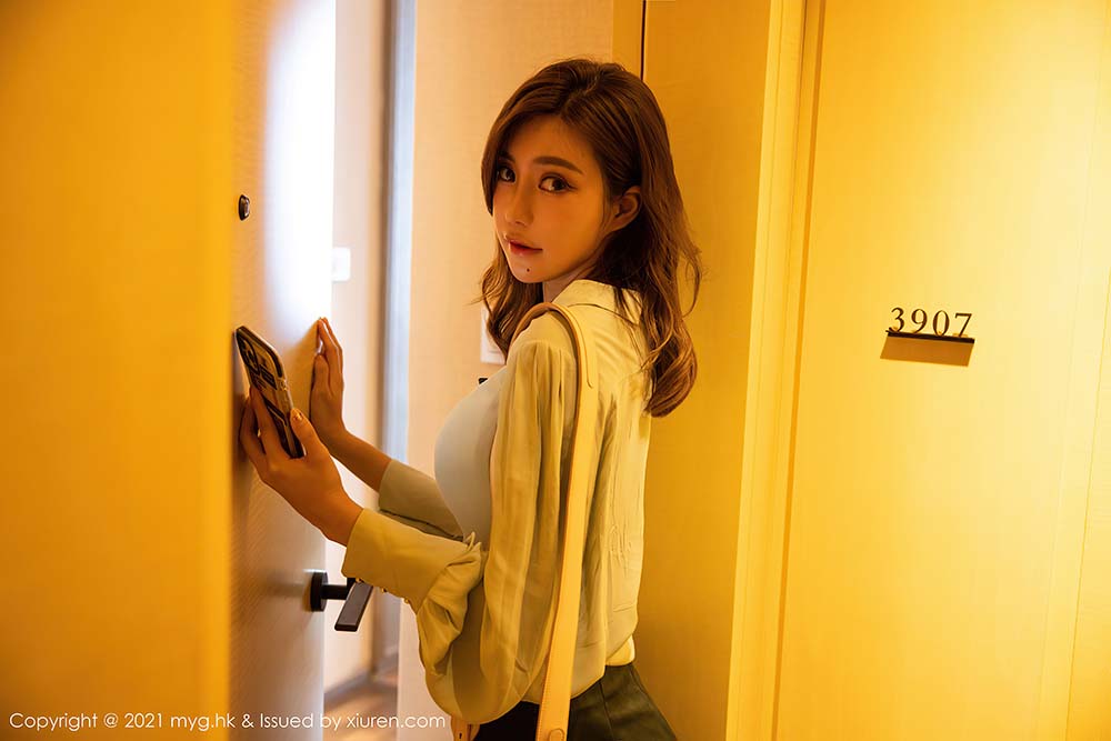 [MyGirl美媛馆] VOL.568 绮里嘉Carina预览图 2