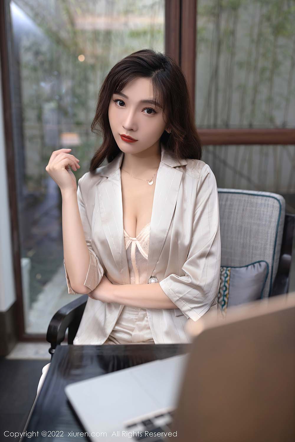 [Xiuren秀人网] NO.5594 陆萱萱预览图 3