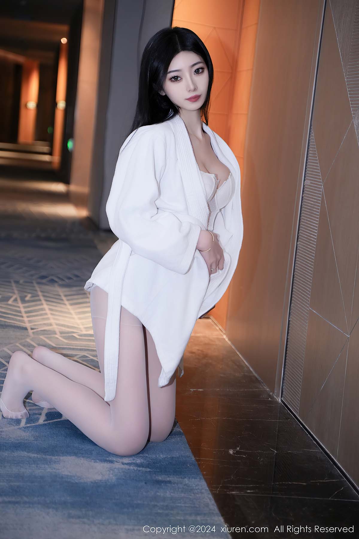 [Xiuren秀人网] NO.7960 安琪Yee预览图 3