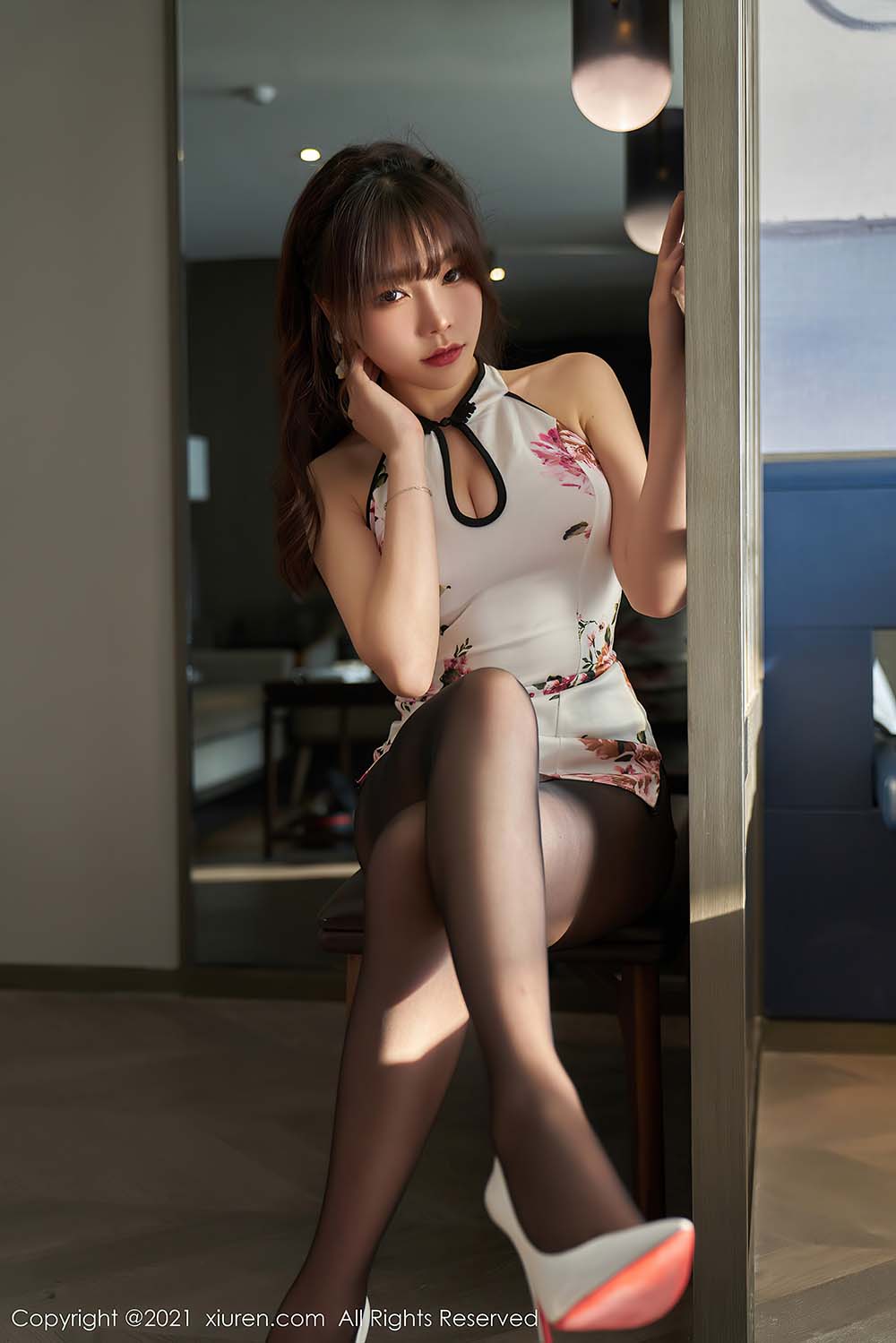 [Xiuren秀人网] NO.3175 芝芝Booty预览图 3
