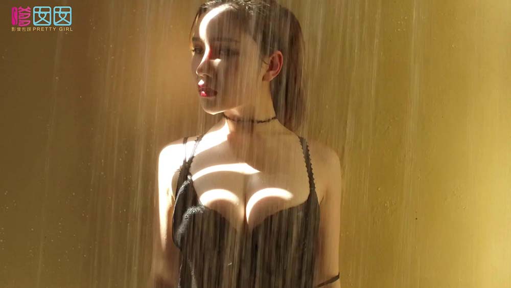[Feilin嗲囡囡]HD视频2016.05.27 NO.022 于姬Una预览图 2