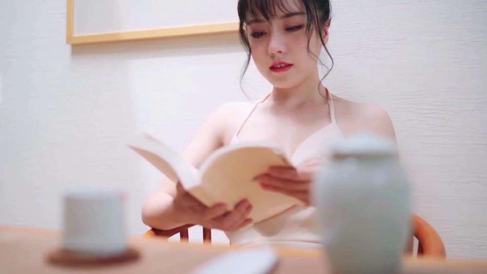 [YouMi尤蜜]视频 NO.738 淡淡芬芳 白亦Ada预览图 2