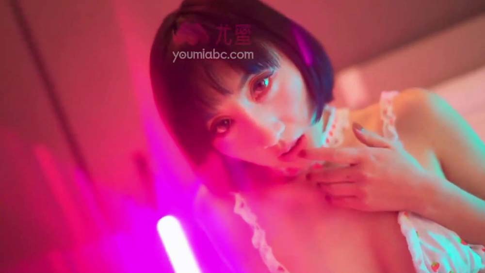 [YouMi尤蜜]视频 NO.838 暖心小草莓 林茵茵