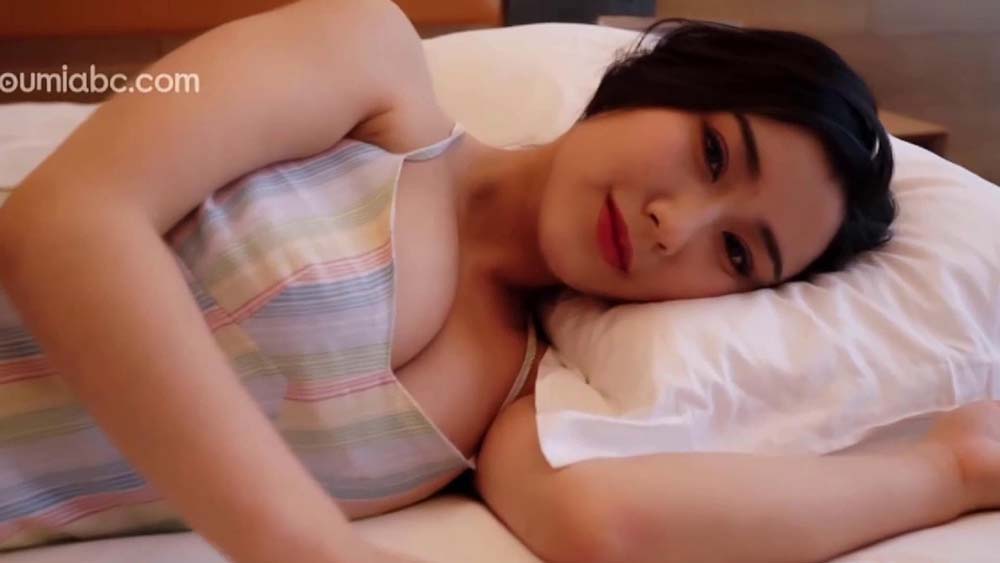 [YouMei尤美]视频 NO.345 恋上你的床 小仙预览图 2