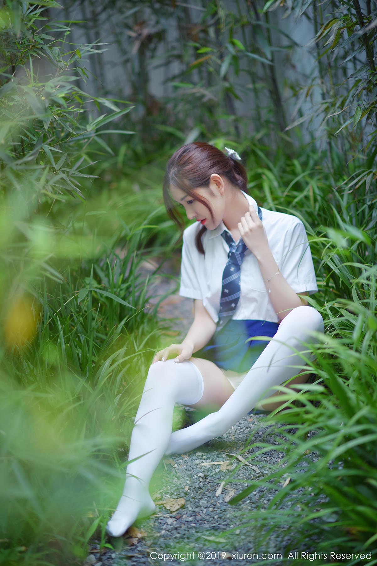 [Xiuren秀人网]XR20191016N01733 No.1733 清脆娇嫩之姿无法言喻的性感 沈梦瑶预览图 2