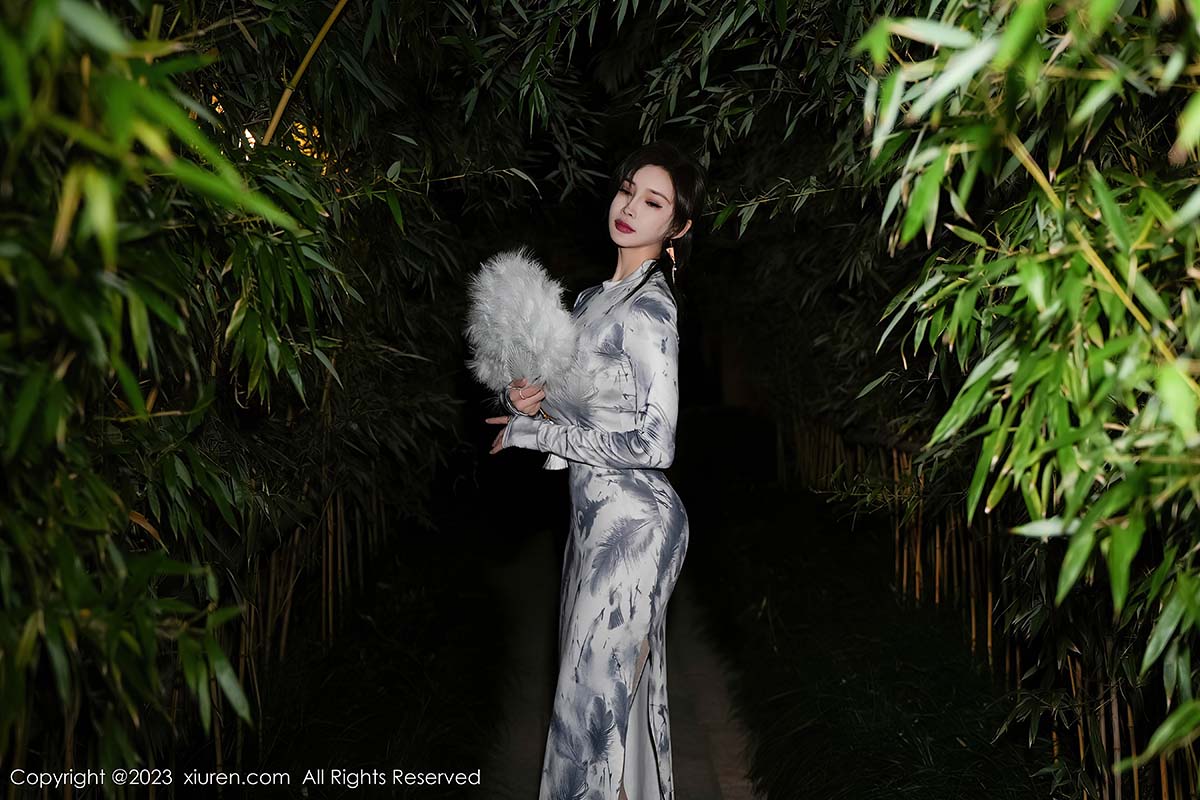 [Xiuren秀人网] NO.7744 Carol周妍希预览图 2