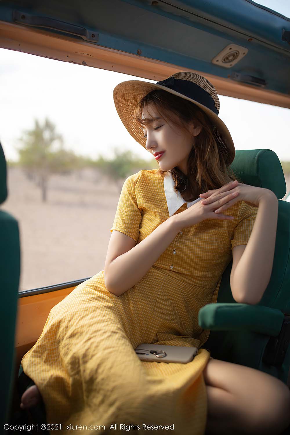 [Xiuren秀人网] NO.4321 个人第100套图纪念 陆萱萱预览图 2