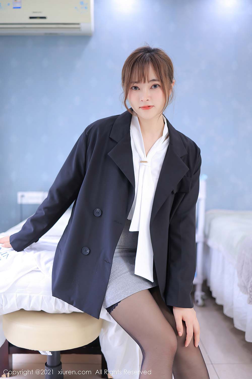 [Xiuren秀人网] NO.3912 奈沐子预览图 2