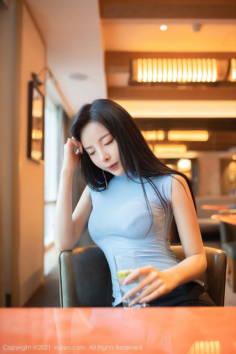 [Xiuren秀人网] NO.3421 陈小喵预览图 3