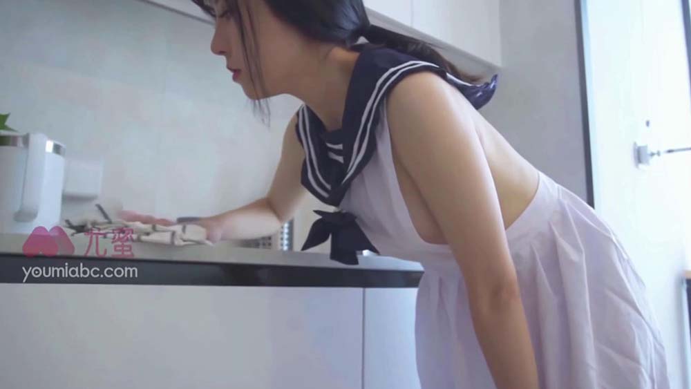 [YouMi尤蜜]视频 NO.731 甜蜜为伴 白亦Ada预览图 2