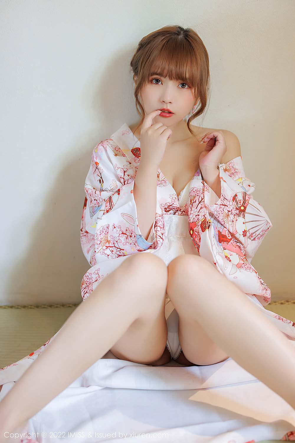 [IMiss爱蜜社] VOL.676 张思允Nice