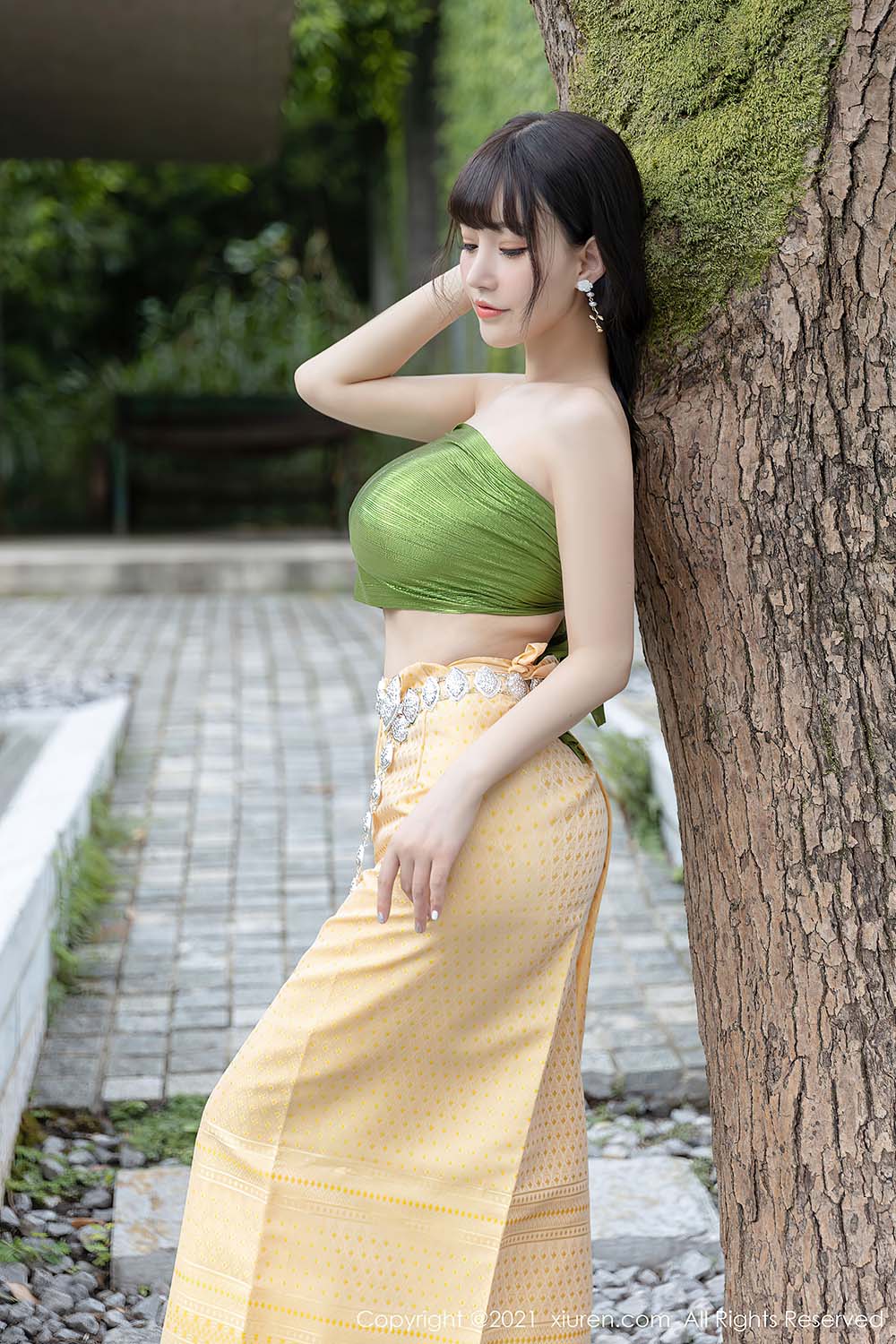 [Xiuren秀人网] NO.3971 朱可儿Flower预览图 2
