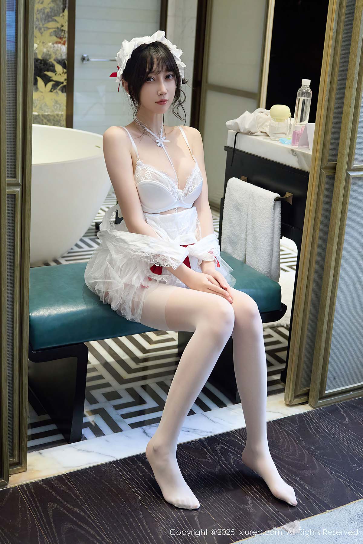 [Xiuren秀人网] NO.10827 玥儿玥er预览图 2