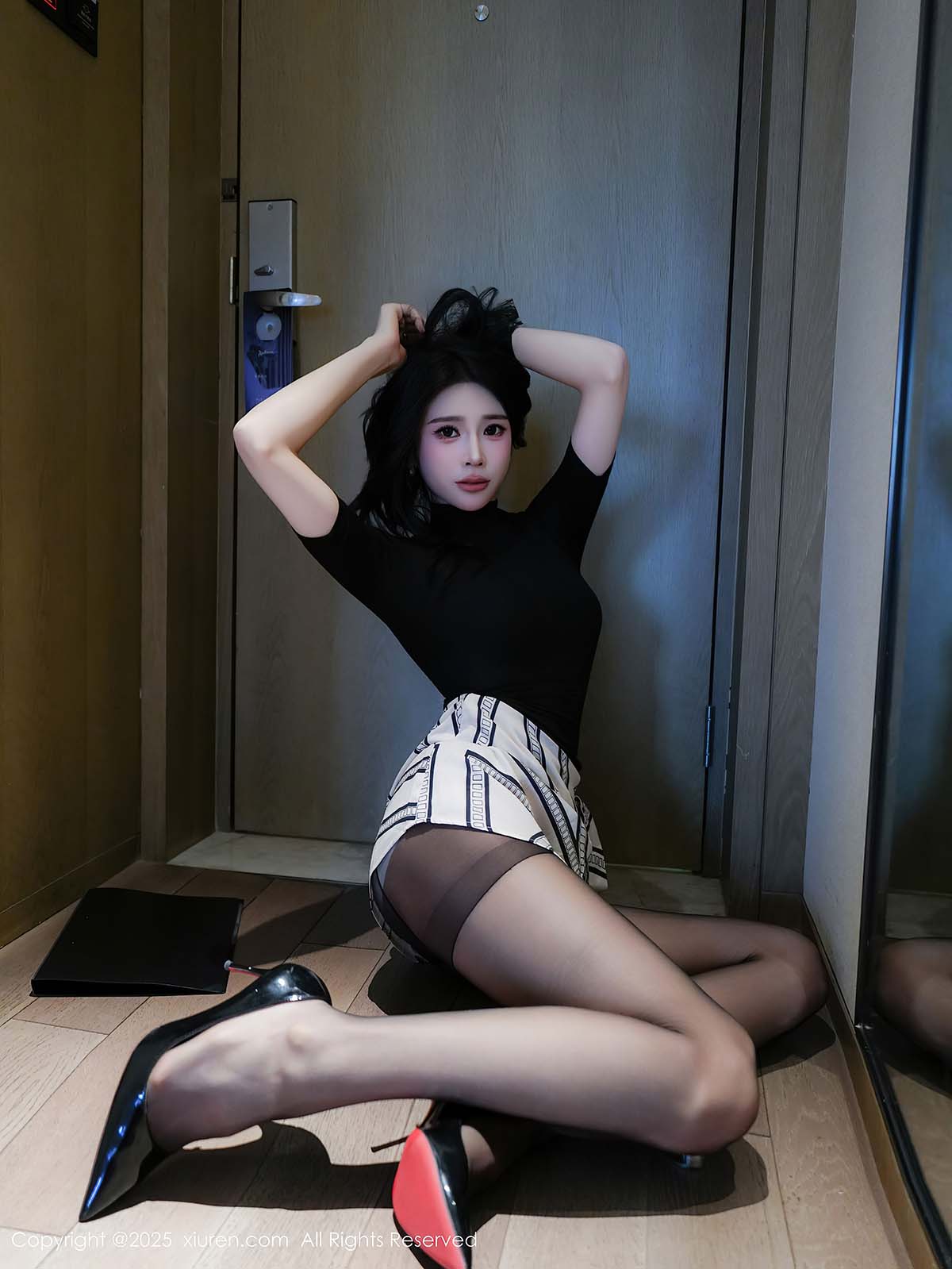 [Xiuren秀人网] NO.10817 椰汁糯米姬预览图 2