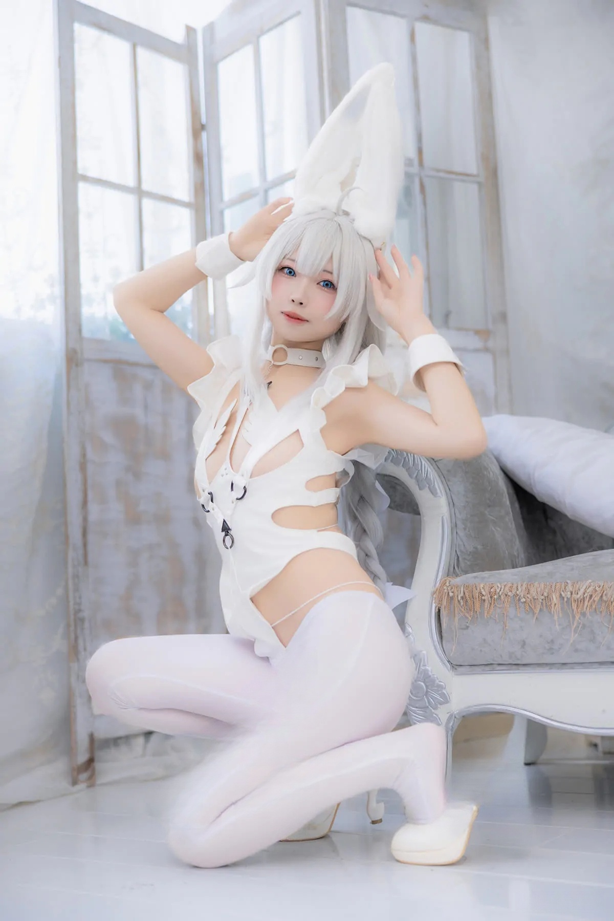 十万珍吱伏特(香川澪)COSPLAY写真作品合集&随包视频预览图 3 十万珍吱伏特(香川澪)COSPLAY写真作品合集&随包视频预览图 3