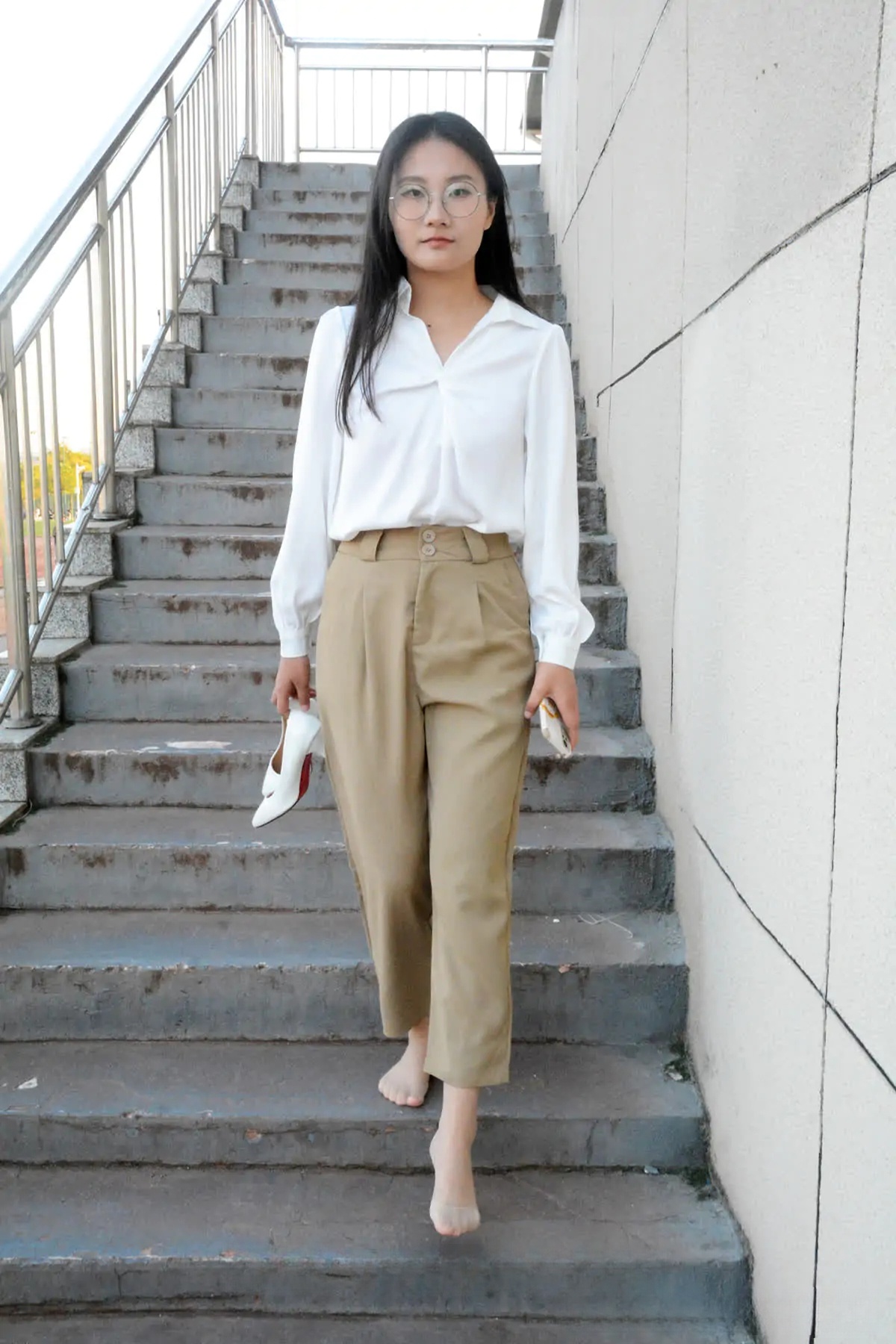 爱月下 – 美足美图视频13期预览图 3 爱月下 – 美足美图视频13期预览图 3