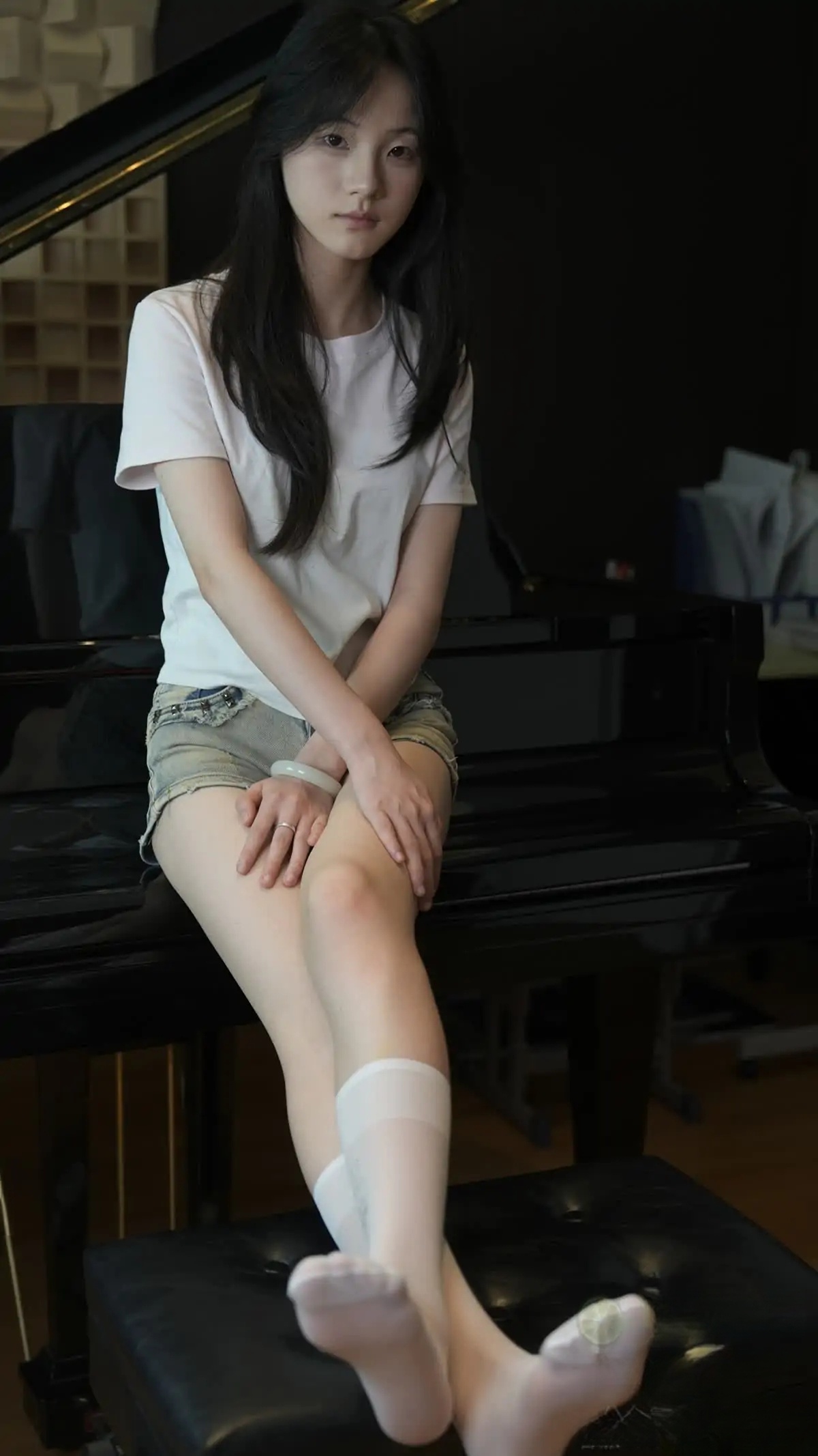 青柠映画 – 少女美足美图视频40期预览图 1 青柠映画 – 少女美足美图视频40期预览图 1